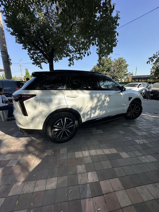 Nissan venucia idyal sastayanya