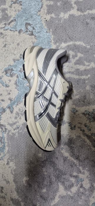 Adidași ASICS ,mărimea 37