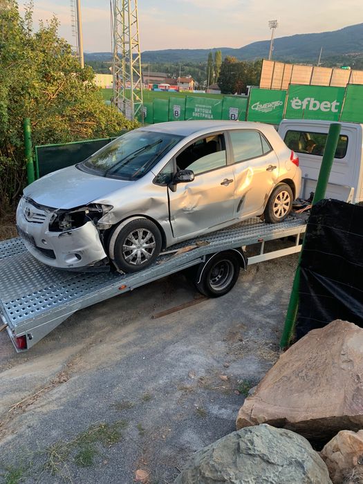 Toyota Auris 1.4d4d 90кс 6 скорости