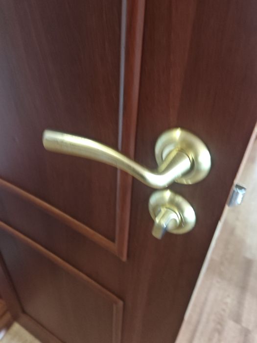 Двери межкомнатные