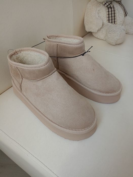 Vând ghete/botine dama, produs de calitate superioara mărimea 39.