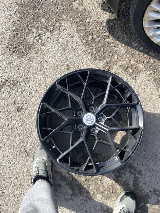 Диск Р18 камри, киа, хуйндай