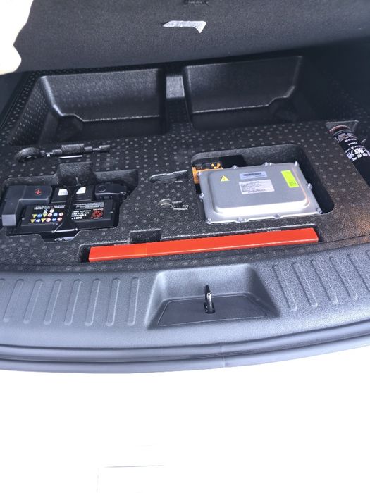 Dongfeng Landian E 5 + sotiladi rasmiy