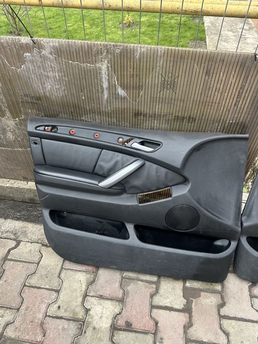Fata de portiera BMW X5 E53 stanga fata fata de portiera dreapta fata BMW x5 E53 fete usi bmw x5 e 53