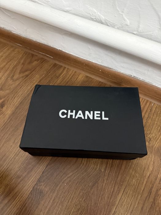 Черные балетки Chanel