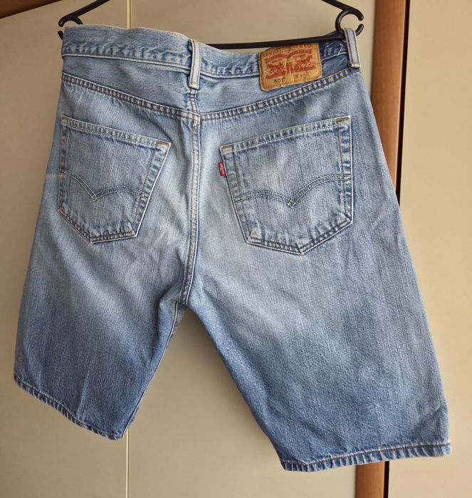 Дънкови къси панталони Levi's 501 (размер 32)