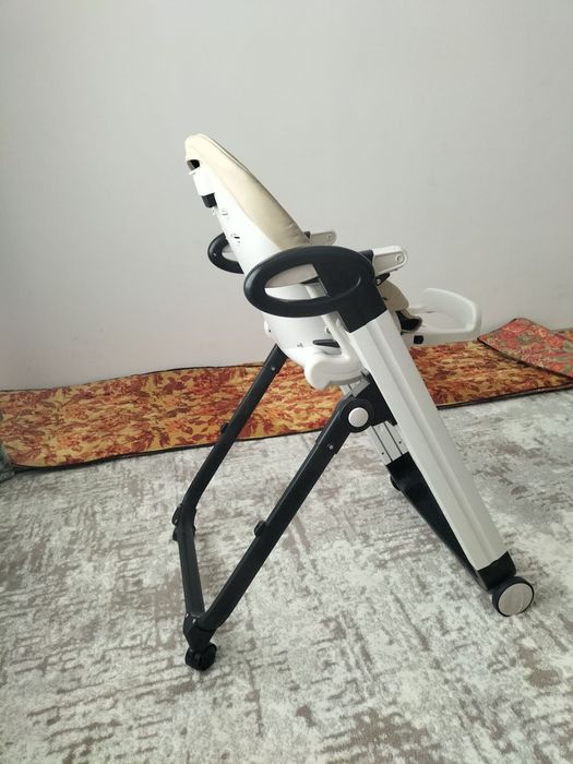 Стулчик для кормления