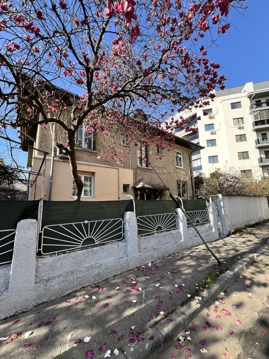Apartament modern cu 2 camere, Curte de 118 MP – ZONA DECEBAL, PIAȚA MUNCII