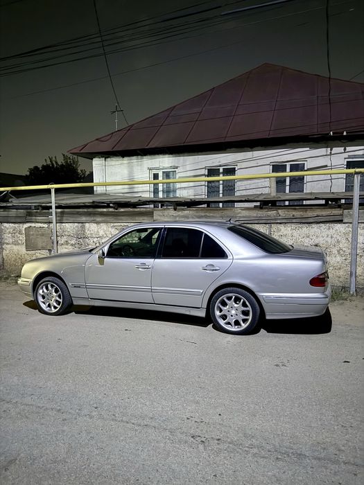 Продам Диски на мерседес р17