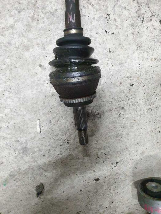 Привод Toyota Estima R30