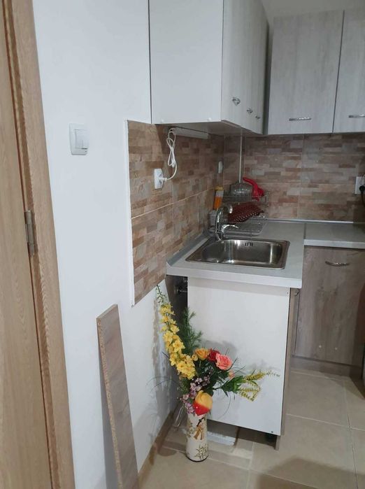 Дава се под наем Двустаен апартамент в Пловдив, Гагарин - 50 кв.м за 382.5 € - Снимка #1