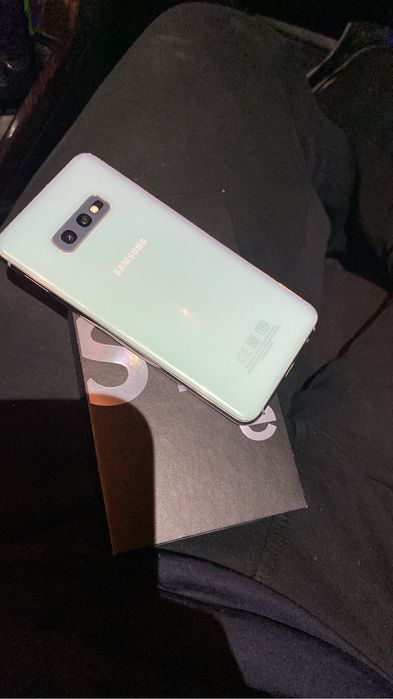 Самсунг s 10 e самсунг s 10e