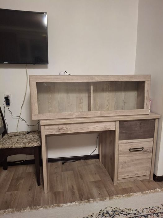 Продам спальный гарнитур б/у.