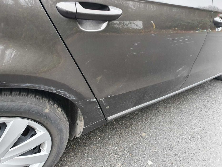 Фолксваген Пасат Автоматик лпг газов инжекцион