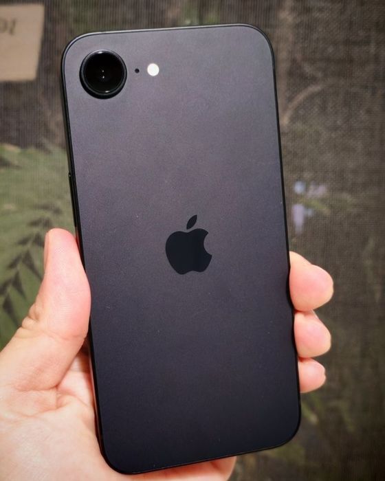 Iphone 16e kar dak