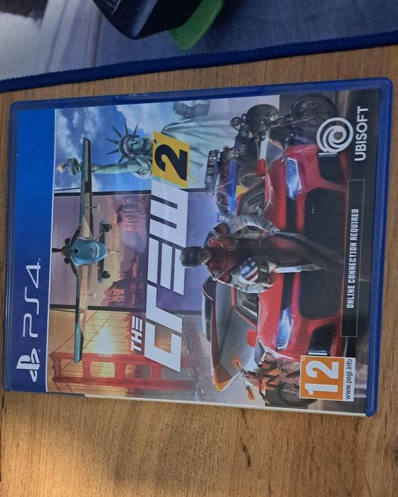 Продавам игри за ps4 FARCRY5 и THE CREW 2