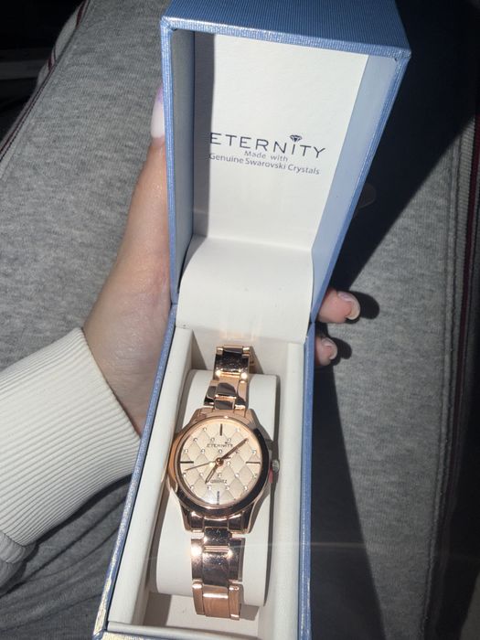 Часовник Eternity