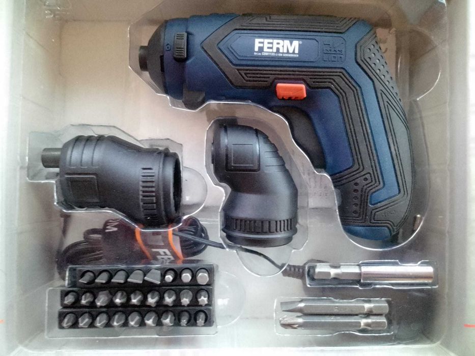 Surubelnita electrica Ferm, acumulator Li-Ion 4v, 1,5Ah, 29 accesorii
