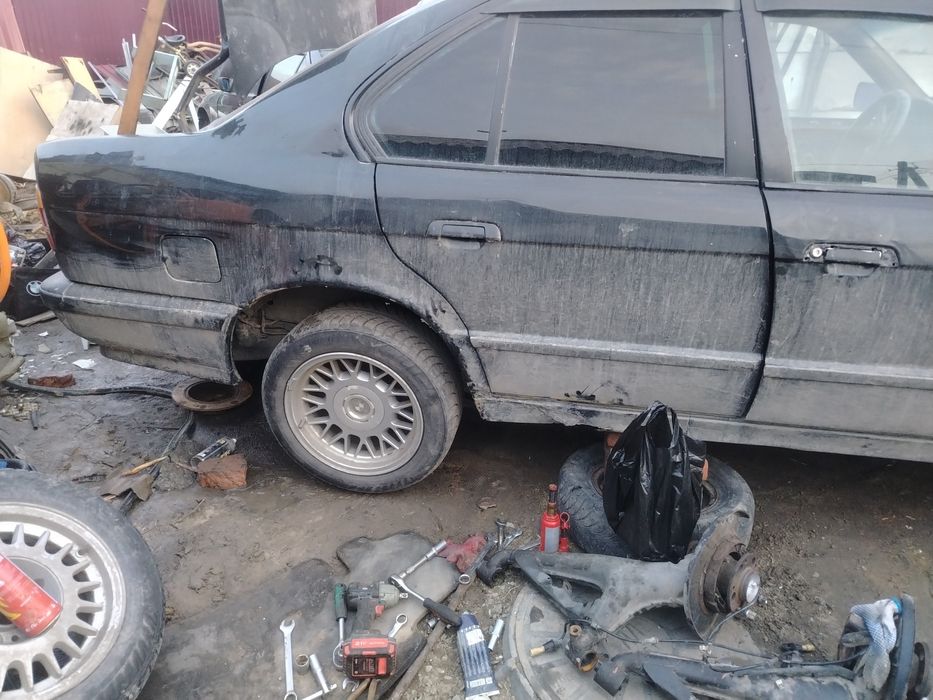 Продам комплект r16  от бмв стояли на е34