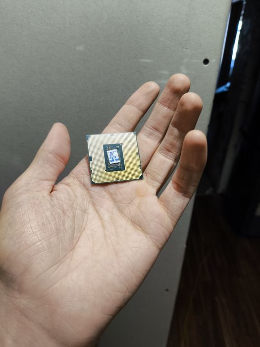 Процессор i3-10100f LGA 1200