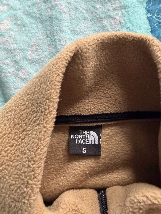 The north face жилетка S