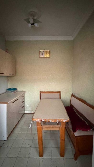 В цетре города Продается 3х ком Квартира