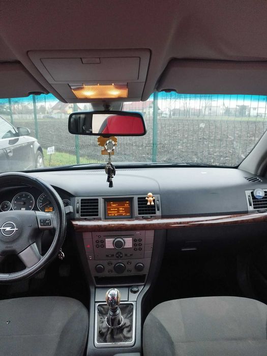 Vînd auto Opel vectra