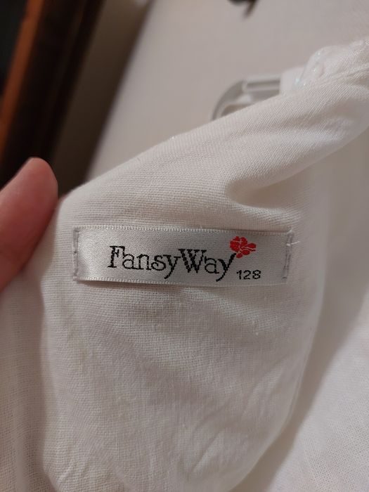 Платье детское продам