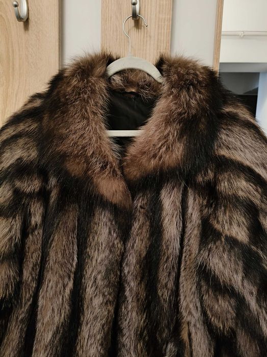 Blană naturală de nurcă „Kara” – stare impecabilă, mărime M-L