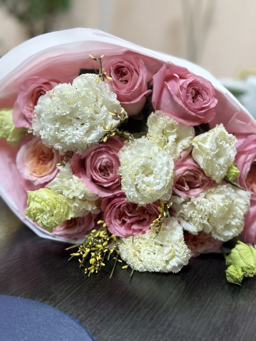 Шикарные букеты на 8 марта