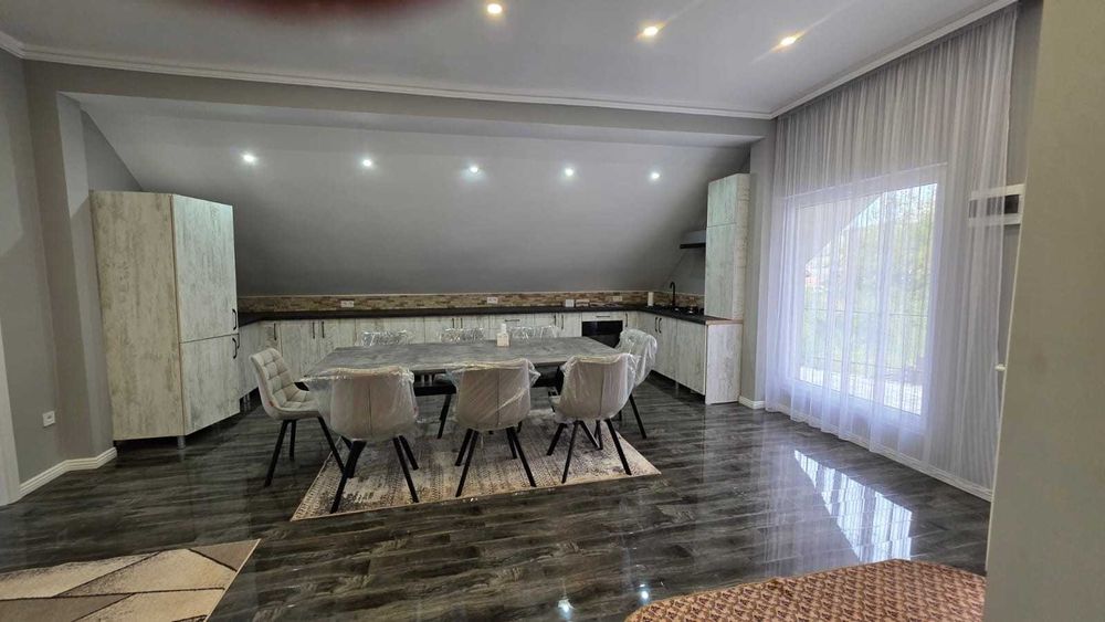 Dau spre inchiriere apartament  mobilat si utilat