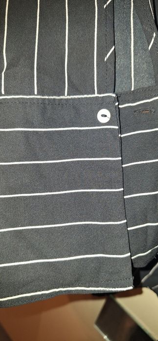 Lot 2 Cămăși dama,M/L,20 lei