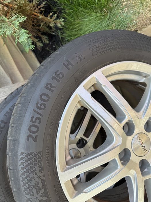Jante aliaj  Ford Focus MK4 16 cu cauciucuri M+S Continental
