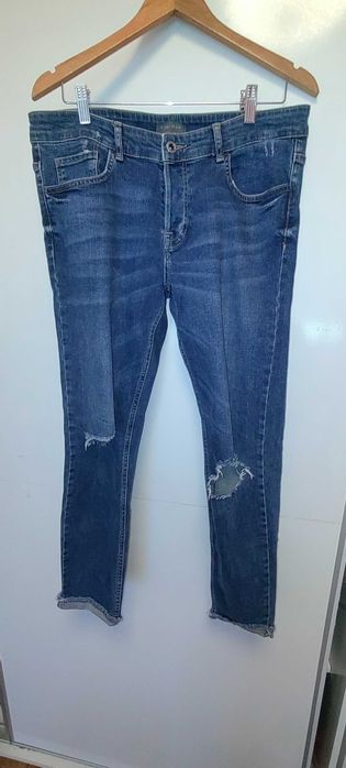 Продавам мъжки дънки