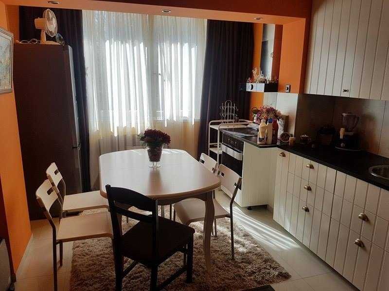 Двустаен имот в Банишора