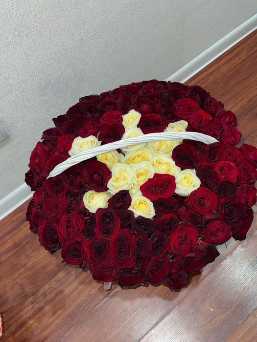 Продам букет цветы розы 101 штук