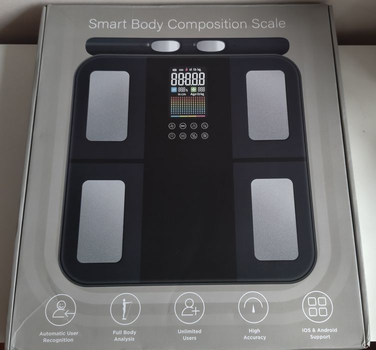 Кантар с биоскенер Fitdays body fat scale