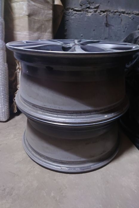 Диски на 16 Avensis