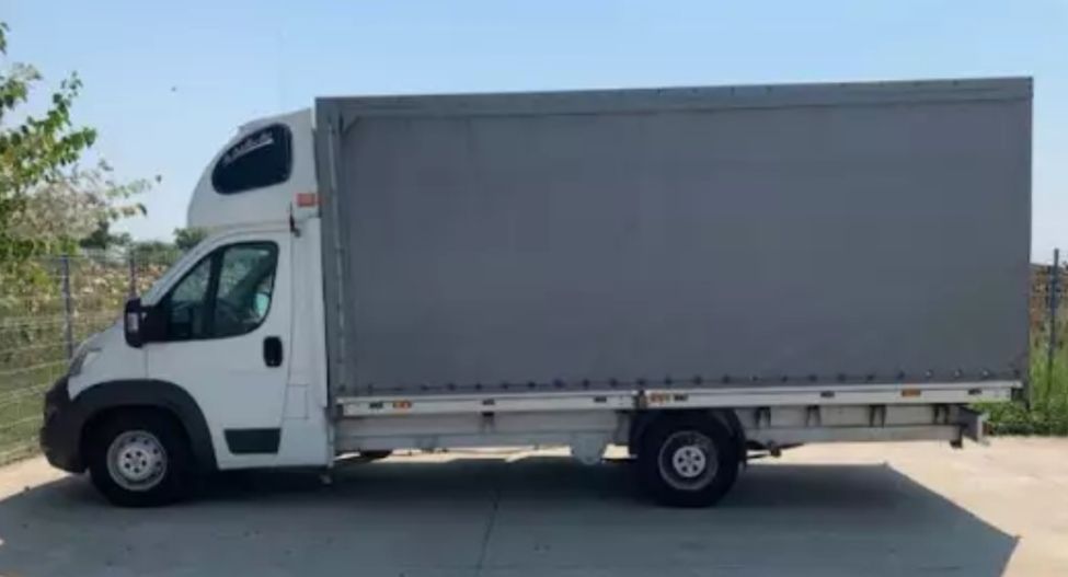 Închiriez dubă FRIGORIFICA, carosată sau prelată