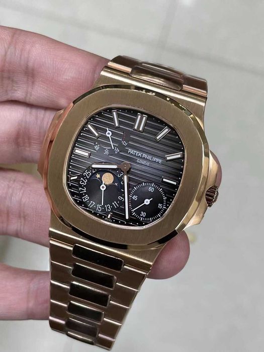 patek philippe nautilus power rsserve