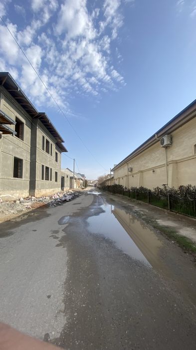 Уй сотилади, ховли