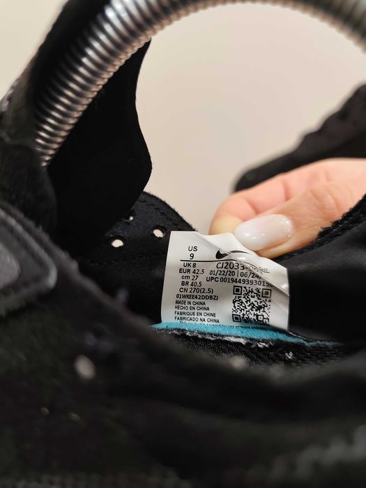 Маратонки  на Nike