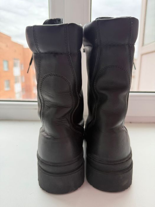 Продам берцы новый