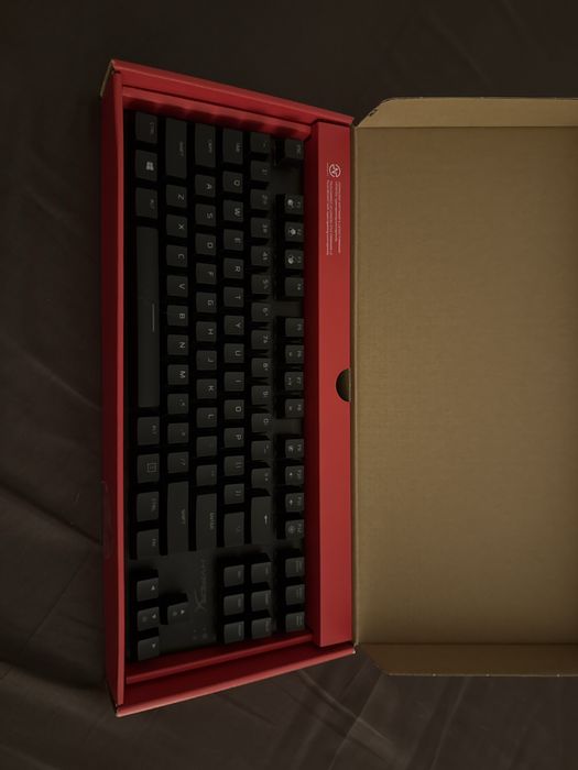 Tastatura hyperx noua