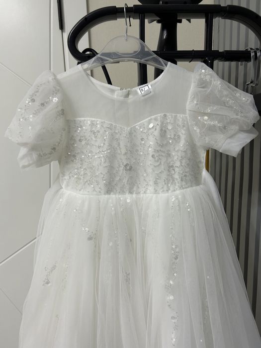 Нежное красивое платье