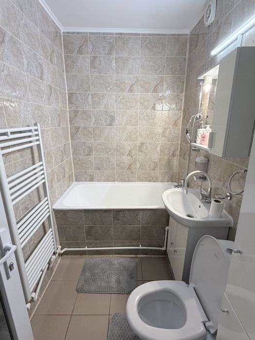 De inchiriat apartament cu 2 camere