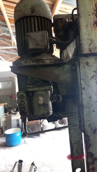 Продам гидравлический пресс