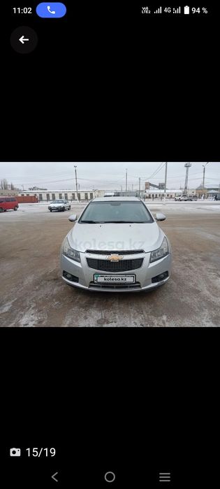 Автомобиль Шевроле круз