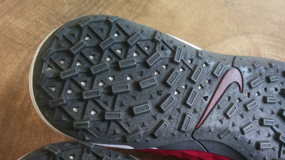 NIKE TIEMPO Leather Размер EUR 42 стоножки за футбол 134-14-S