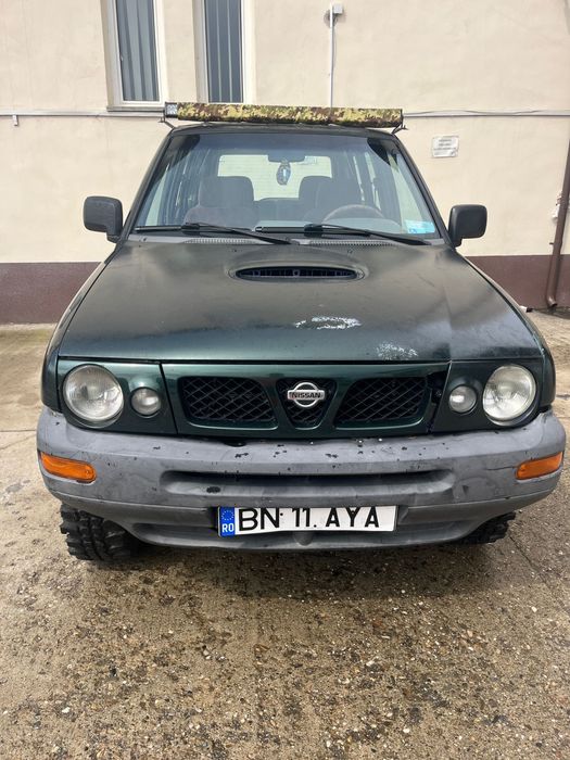 Vand Nissan Terrano 2 masina se vinde si in rate .